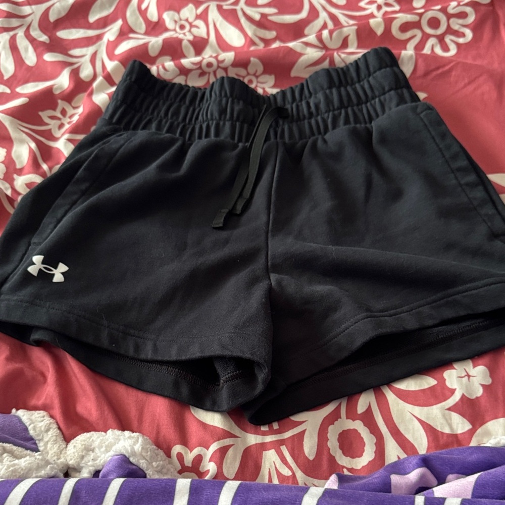 Under Armour Women's Black Sweat Shorts
